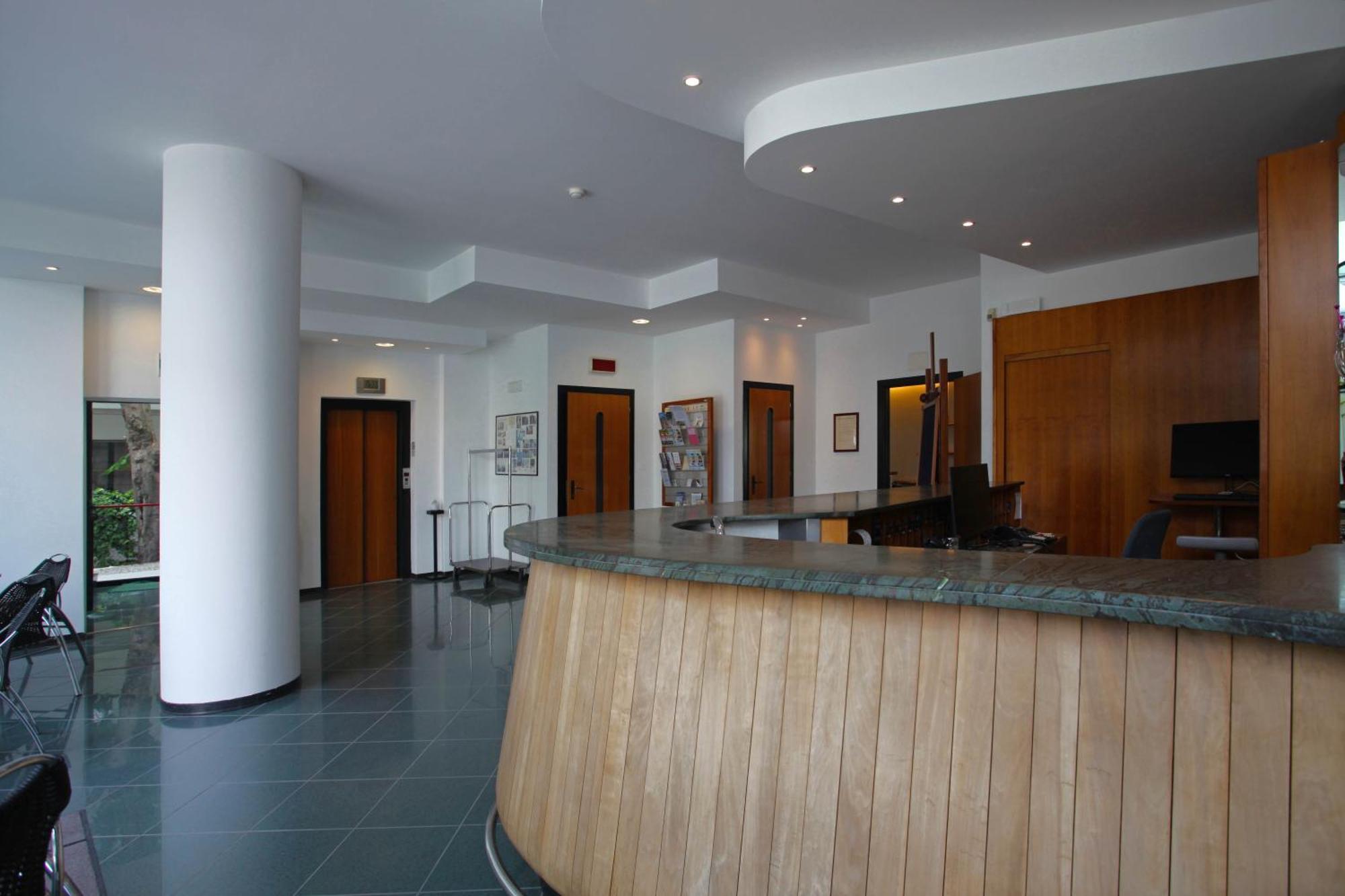 Hotel Ali D'Oro Rimini Kültér fotó
